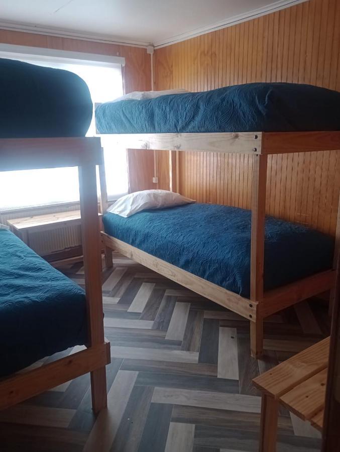 Hostel Isla Yu Backpacker Puerto Natales Exterior foto